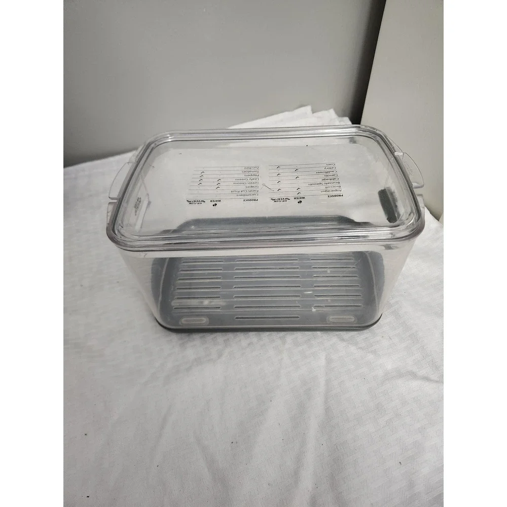 Rubbermaid FreshWorks Produce Saver Food Storage Container Clear Gray Large